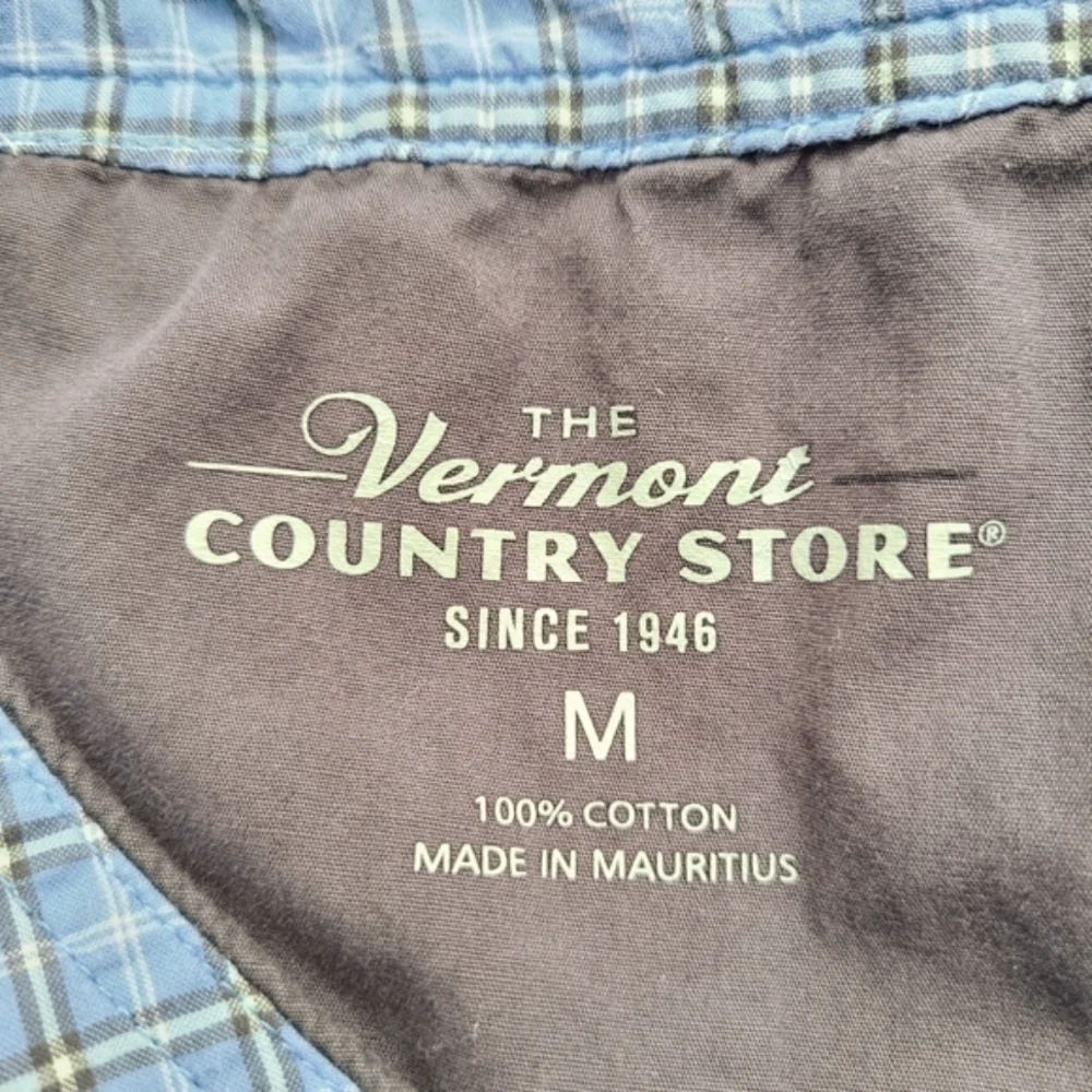 Vermont Country Store Men's Plaid Night Dress with Chunky Buttons, Size Medium